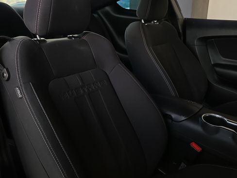 Used 2018 Ford Mustang GT image 21