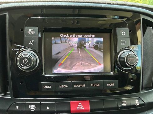 Used 2020 RAM ProMaster City SLT w/ Popular Equipment Group FWD image 8