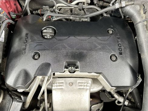 Used 2018 GMC Terrain SLT image 29