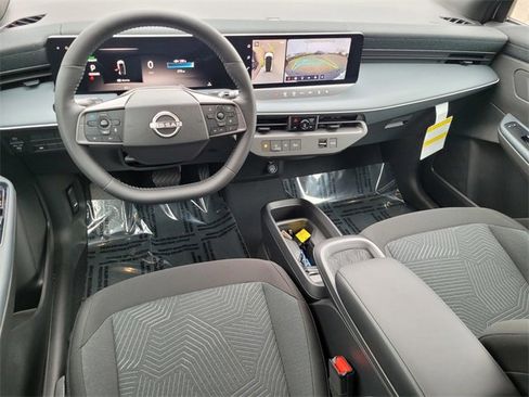 New 2026 Nissan Leaf image 6