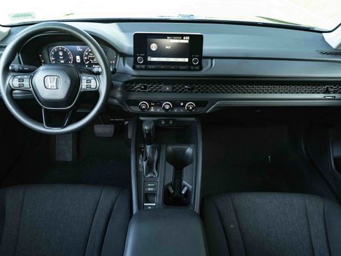Used 2025 Honda Accord LX image 26