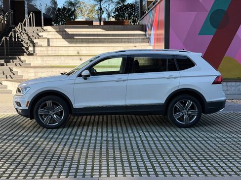 Used 2020 Volkswagen Tiguan SEL image 7