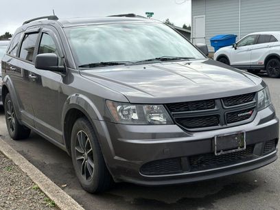 Used 2018 Dodge Journey SE w/ Blacktop Package