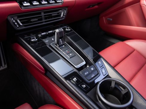 Used 2024 Porsche 911 Carrera GTS RWD image 18