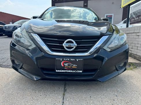 Used 2016 Nissan Altima 2.5 SR FWD image 8