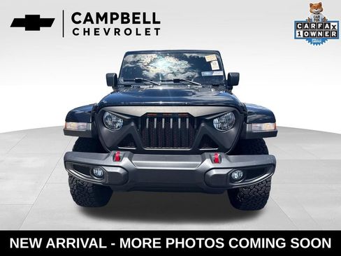 Used 2022 Jeep Wrangler Unlimited Rubicon AWD/4WD image 10