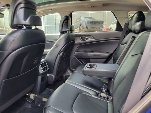 Certified 2023 Kia Sportage SX FWD image 21