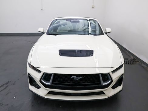 Used 2025 Ford Mustang GT Premium w/ 60th Anniversary Package RWD image 10