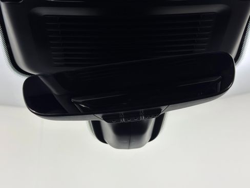 Used 2024 Land Rover Range Rover Sport SE image 40