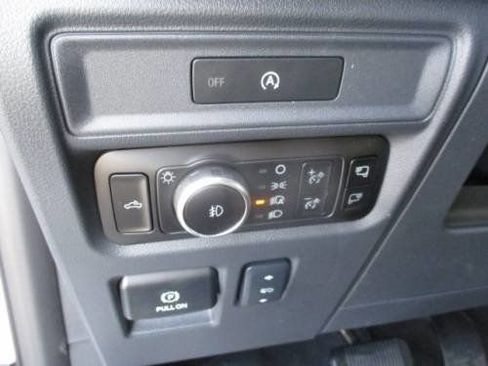 New 2025 Ford F150 Lariat w/ Equipment Group 501A Mid image 18