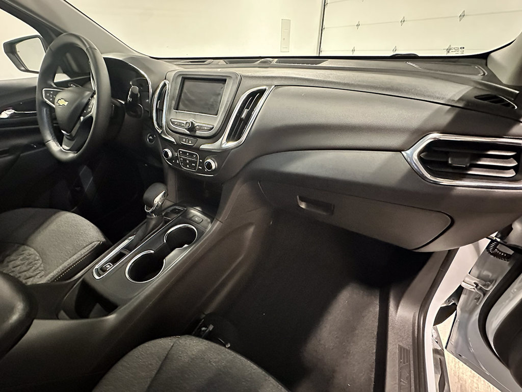 Used 2024 Chevrolet Equinox LT w/ LPO, Floor Liner Package AWD/4WD image 29
