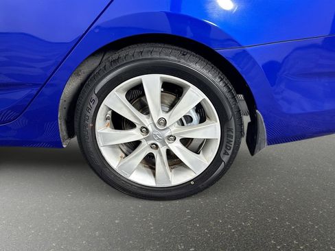 Used 2012 Hyundai Accent GLS w/ Premium Pkg 3 image 27