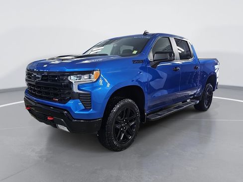 Certified 2024 Chevrolet Silverado 1500 LT Trail Boss w/ Convenience Package II image 9