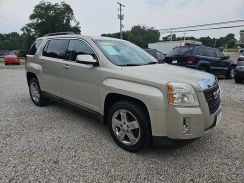 Used 2013 GMC Terrain SLE w/ Chrome and Technology Package AWD/4WD image 7