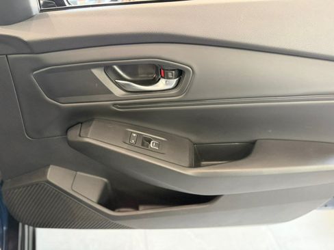 Used 2023 Honda Accord EX image 15