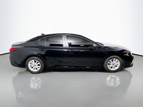 Used 2025 Toyota Camry LE w/ Convenience Package FWD image 3