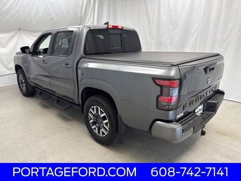 Used 2024 Nissan Frontier SL w/ Technology Package AWD/4WD image 5
