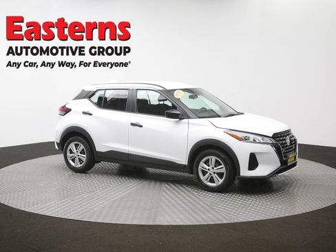 Used 2023 Nissan Kicks S FWD image 50