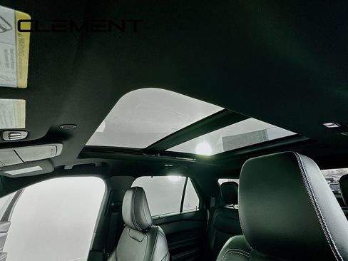 Used 2022 Ford Explorer ST w/ Equipment Group 401A image 26