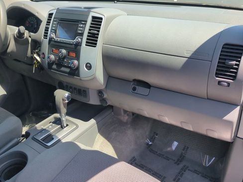 Used 2017 Nissan Frontier SV w/ SV Value Truck Package image 19