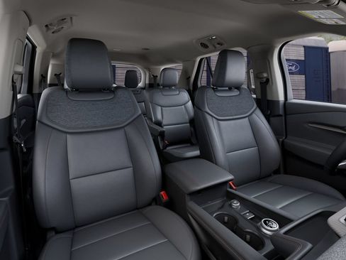 New 2027 Ford Explorer Active w/ Active Comfort Package AWD/4WD image 10