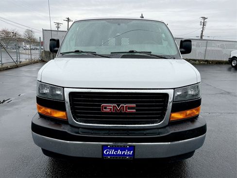 Used 2022 GMC Savana 2500 w/ Driver Convenience Package image 23