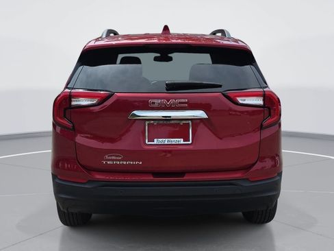 Certified 2023 GMC Terrain SLE w/ Driver Convenience Package FWD image 5