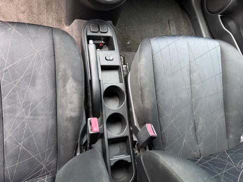 Used 2013 MAZDA MAZDA2 Sport FWD image 15