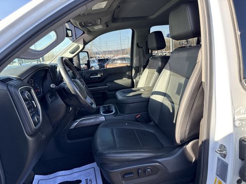 Used 2022 Chevrolet Silverado 2500 LTZ w/ LTZ Plus Package image 12