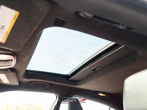 Used 2020 Dodge Charger Scat Pack image 36