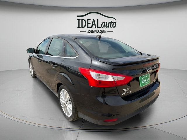 Used 2014 Ford Focus Titanium FWD image 5
