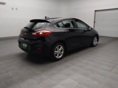 Used 2017 Chevrolet Cruze LT w/ Convenience Package image 9