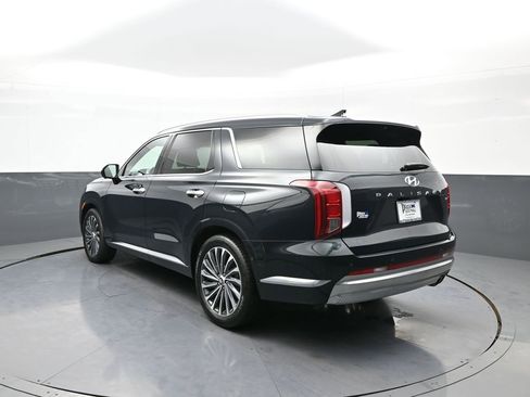 Used 2024 Hyundai Palisade Calligraphy image 8