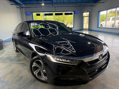 Used 2019 Honda Accord EX image 5