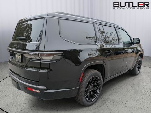 New 2026 Jeep Grand Wagoneer Limited AWD/4WD image 6