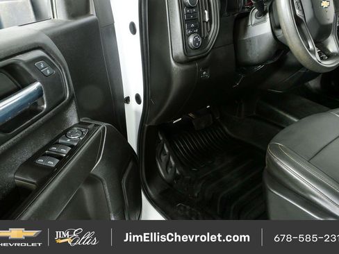 Used 2020 Chevrolet Silverado 2500 W/T w/ WT Convenience Package AWD/4WD image 7