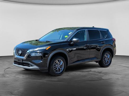 Used 2023 Nissan Rogue S AWD/4WD image 3