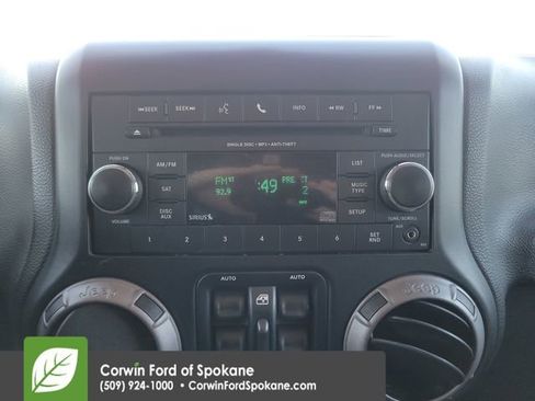 Used 2013 Jeep Wrangler Unlimited Sport image 27