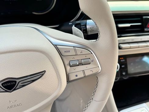 New 2026 Genesis G70 2.5T Prestige image 16