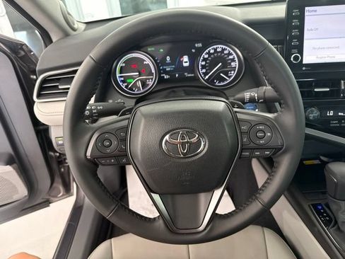 Used 2024 Toyota Camry XSE w/ Navigation Package FWD image 26