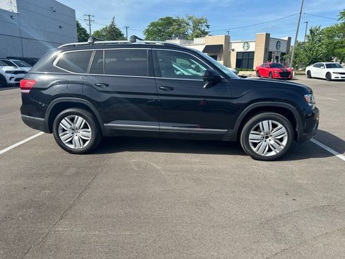 Used 2018 Volkswagen Atlas SEL Premium AWD/4WD image 4