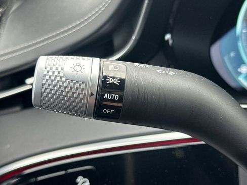 Used 2023 Genesis GV70 2.5T w/ Sport Prestige Package image 34