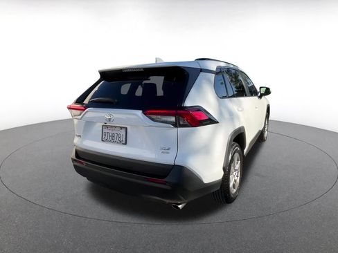 Used 2025 Toyota RAV4 XLE image 22