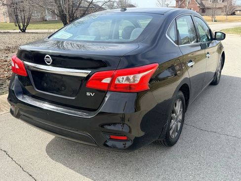Used 2017 Nissan Sentra SV image 5