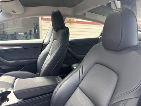 Used 2023 Tesla Model 3 Standard Range RWD image 10