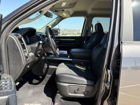 Used 2018 RAM 2500 Lone Star w/ Sport Appearance Group AWD/4WD image 10