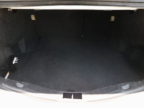 Used 2016 Ford Fusion SE FWD image 26