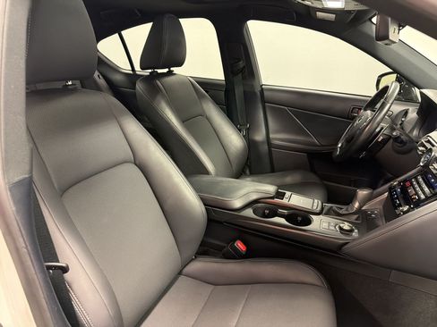 Used 2024 Lexus IS 300 w/ Premium Package RWD image 31