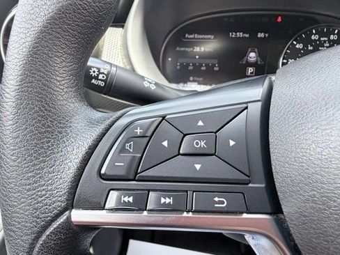 Certified 2024 Nissan Kicks SV FWD image 10