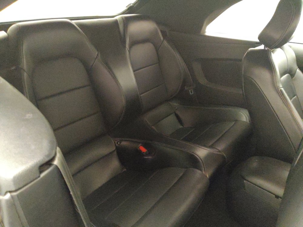 Used 2022 Ford Mustang Premium RWD image 19